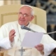 ¡Imploremos a Dios el don de la paz en los lugares más atormentados de nuestro planeta! llamamiento del Papa