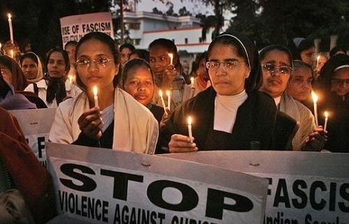 En India, una ley de supuesta libertad religiosa prohíbe las conversiones