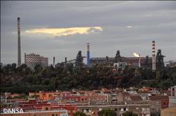 Cercanía del Papa a la población italiana de Taranto por los problemas del trabajo, la salud y el ambiente