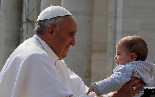 Papa fRANCISCO BEÃ&#137;S.jpg