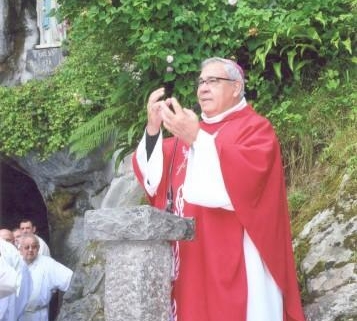 d-javier-lourdes.jpg