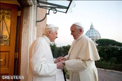 Benedicto XVI almuerza con el Papa Francisco en la Casa de Santa Marta