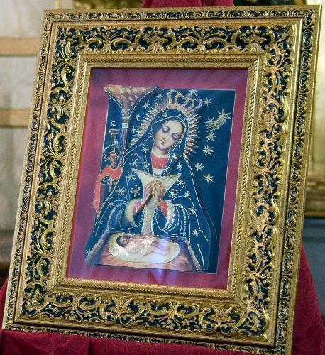 Virgen de la altagracia.jpg