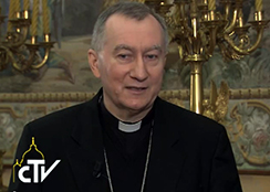Vaticano – El secretario de Estado en el Ctv: La diplomacia del amor