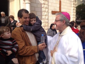 4 saludo a los fieles Sagrada Familia